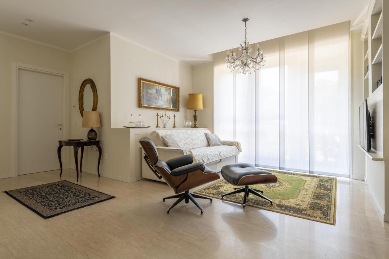 Casa Lazzarini Luxury Apartment Pesaro Exterior photo