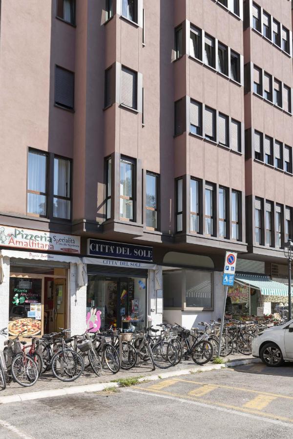 Casa Lazzarini Luxury Apartment Pesaro Exterior photo