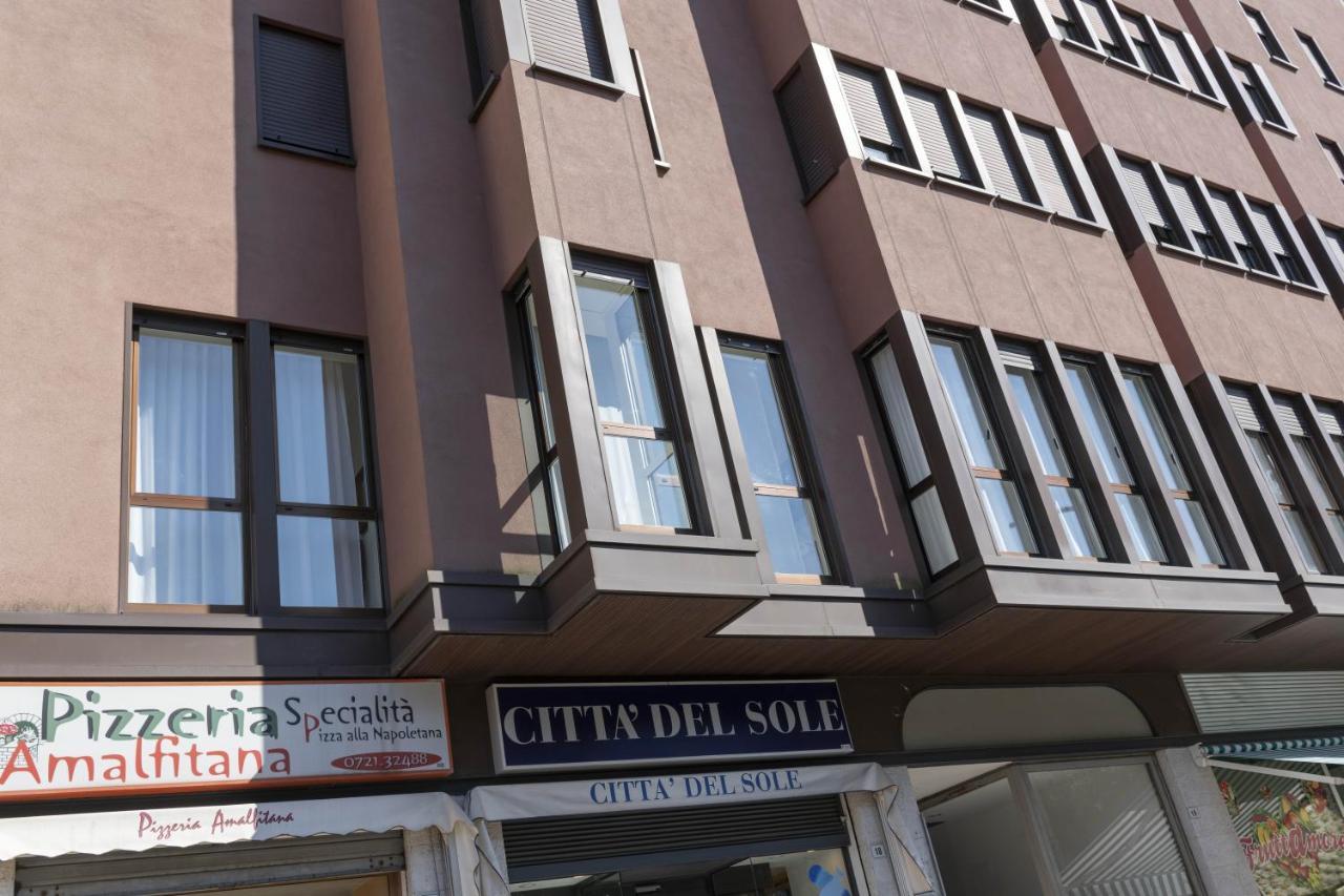 Casa Lazzarini Luxury Apartment Pesaro Exterior photo