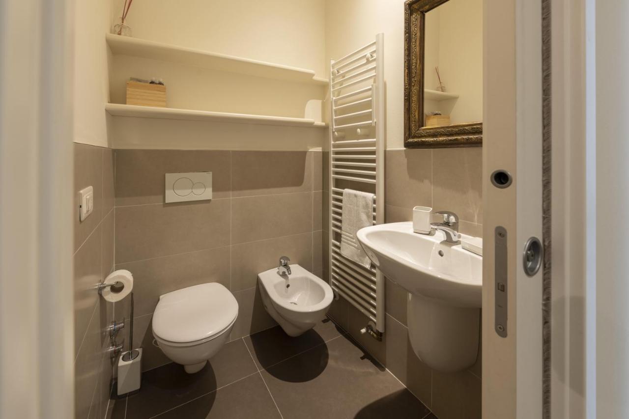 Casa Lazzarini Luxury Apartment Pesaro Exterior photo